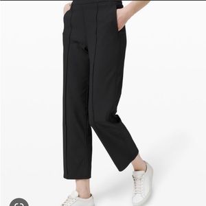 Lululemon Urban Strides Ribbed SHR Pant Black 6 SMALL EUC!